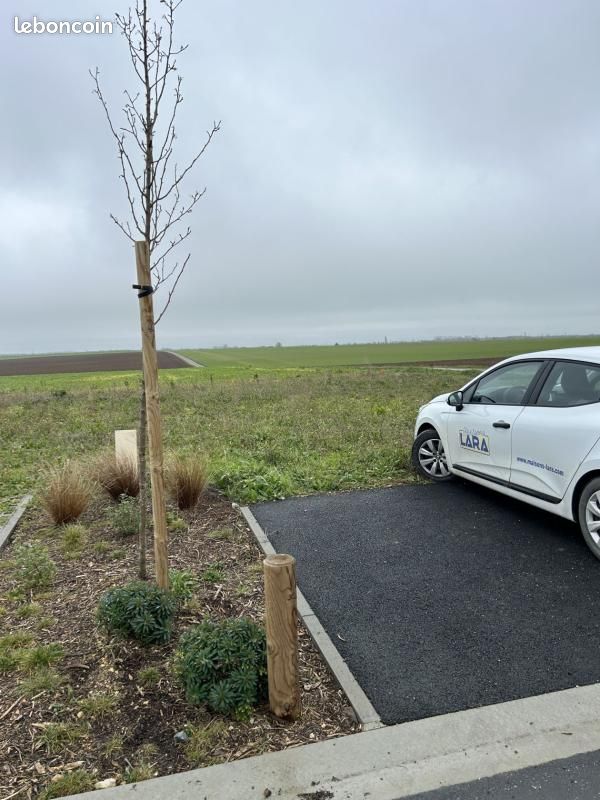 Terrain 345 m² Andilly · 75 800 €