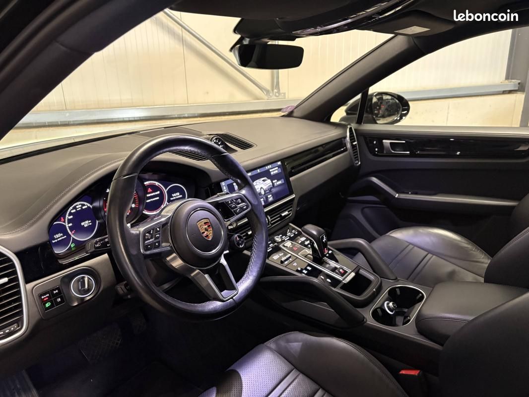 Porsche Cayenne Coupé Base V6 340cv / Pack Chrono Caméra 360 Sièges chauffants (image 11)