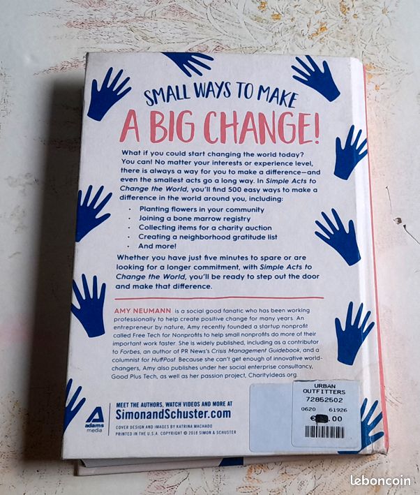 Livre en anglais "Simple acts to change the world : 500 ways to make a difference" (image 1)