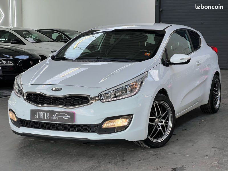 🟢 Kia Ceed Coupe 1.4 GDI 100ch Style "108000km-GPS" (image 1)