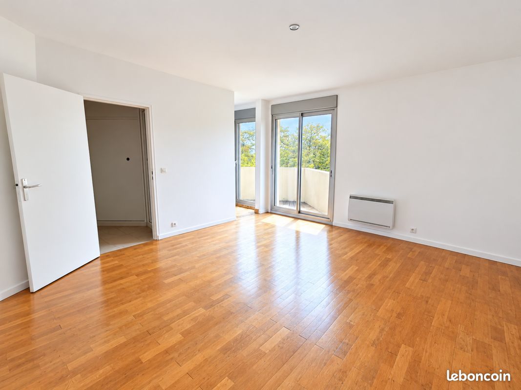 Appartement 1 pièce 31 m² · à Tassin-la-Demi-Lune · 31 m² · 561 €/mois