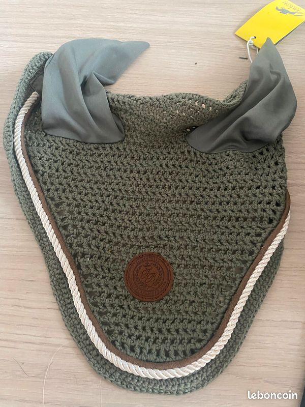 Bonnet cheval (image 1)