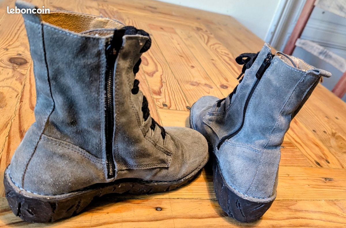 Bottes Chaussettes El Naturalista En Cuir Et Laine - Gris Bleu - Taille 37 (UK4) - Occasion En Super état