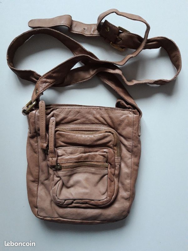 Sacoche Cuir André (image 1)
