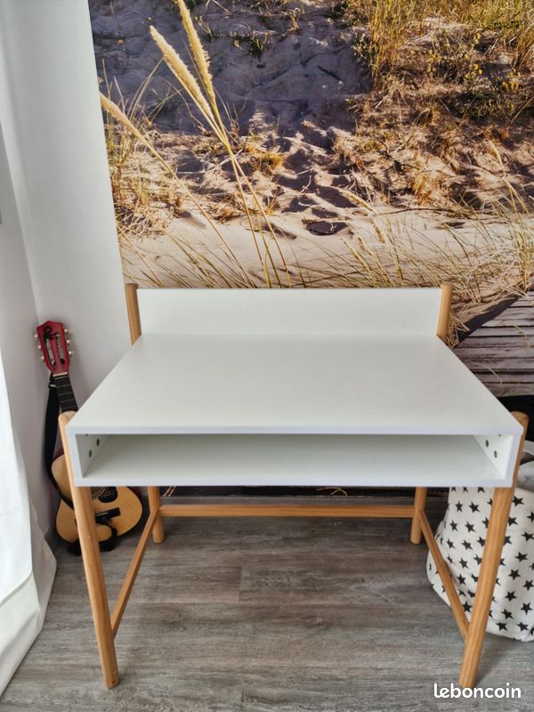 Bureau enfant primaire (image 1)