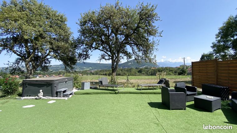 Maison 8 pièces 196 m²