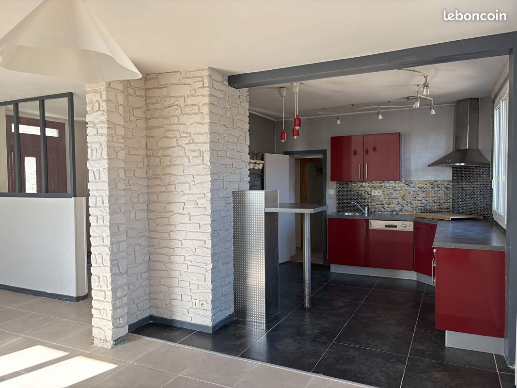 Maison 5 pièces 89 m² · à Bressuire · 89 m² · 850 €/mois