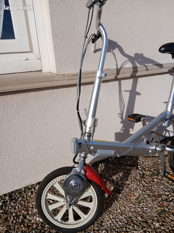Vélo électrique pliant (image 4)