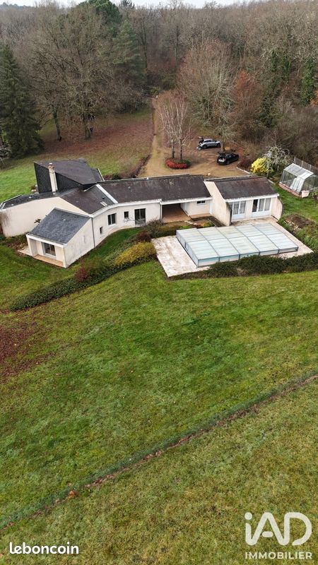 Maison 6 pièces 194 m² · à Langeais · 194 m² · 490 000 €