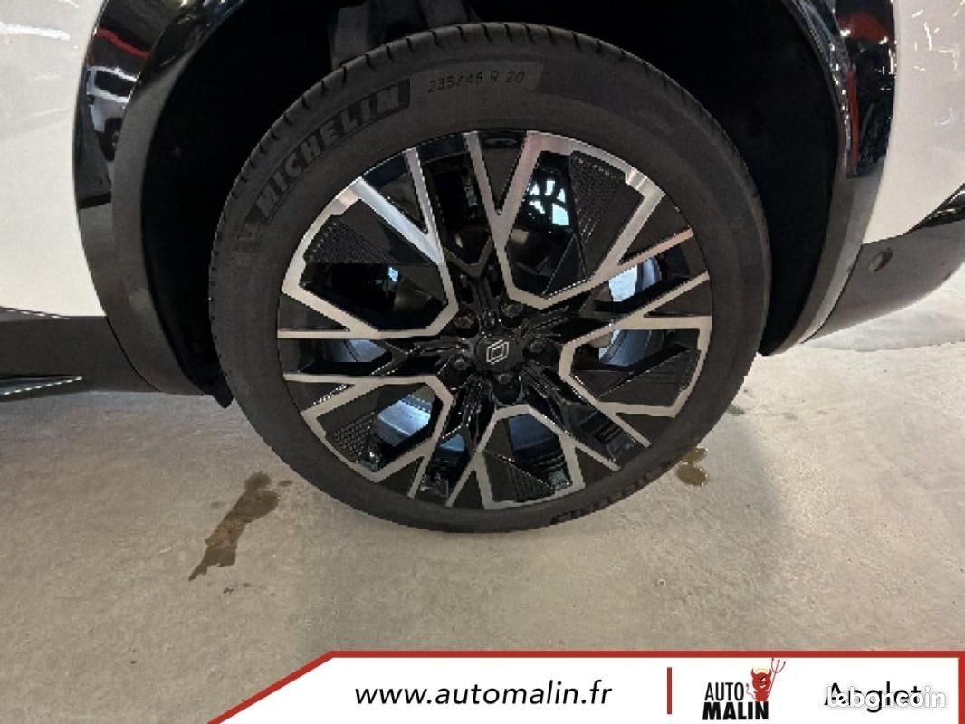 Renault Austral full hybrid E-Tech 200 ch Esprit Alpine (image 34)