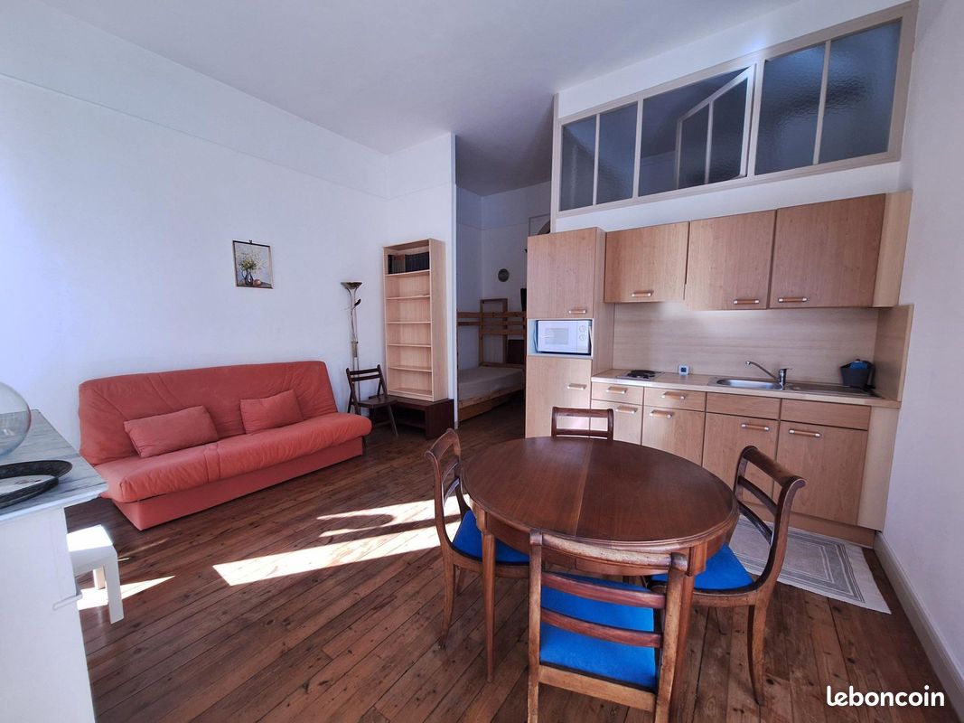 Appartement 1 pièce 28 m² · à Menton · 28 m² · 725 €/mois
