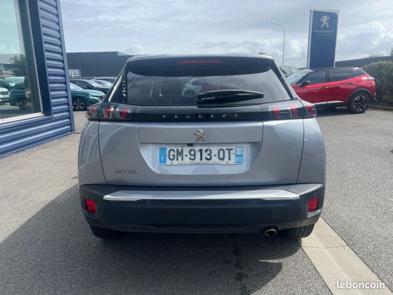Peugeot 2008 1.5 BLUEHDI 110CH S&S ALLURE PACK (image 8)