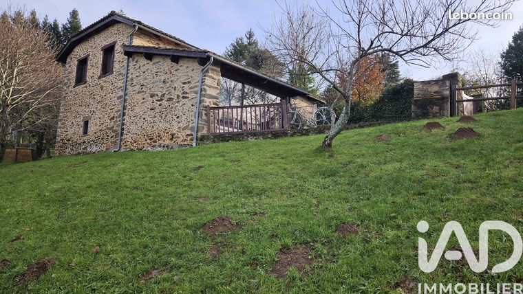 Grange 2 pièces 140 m²
