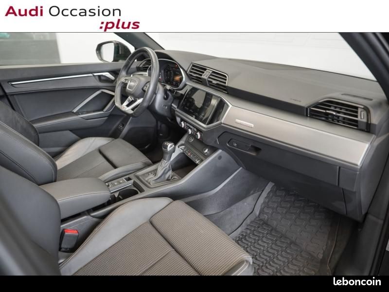 Audi Q3 45 TFSI e 245ch S line S tronic 6 (image 11)