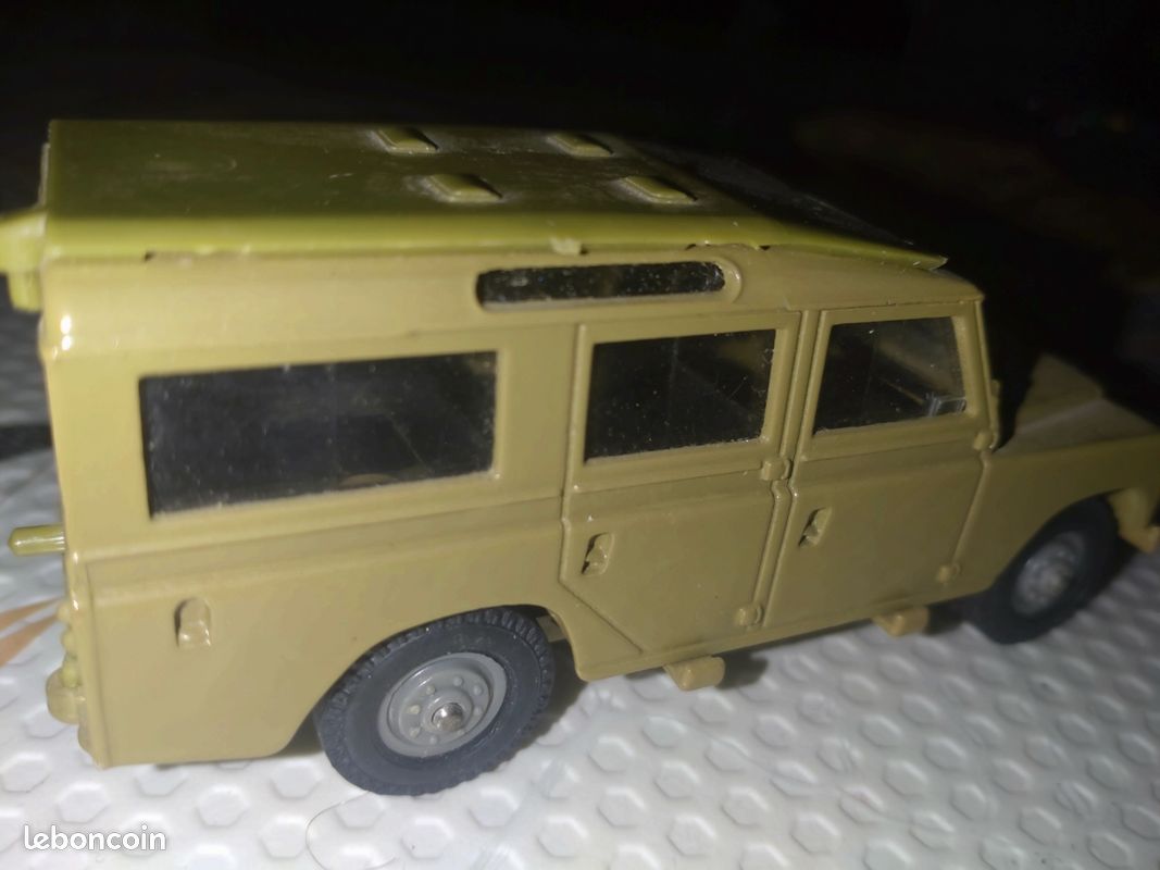 Miniature Solido Land Rover 109 1/43 - Véhicule Militaire Multicolore (Neuf, France)