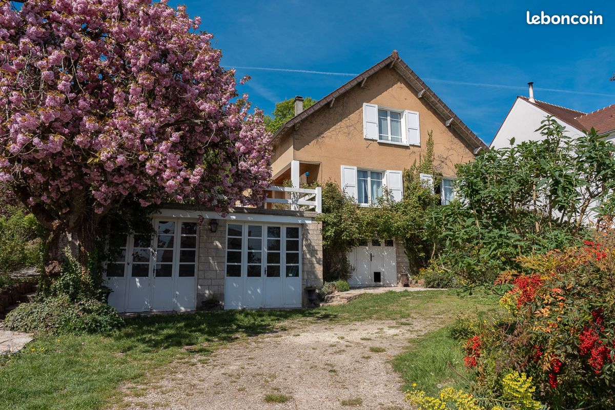 Maison 7 pièces 165 m² · à Parmain · 165 m² · 590 000 €