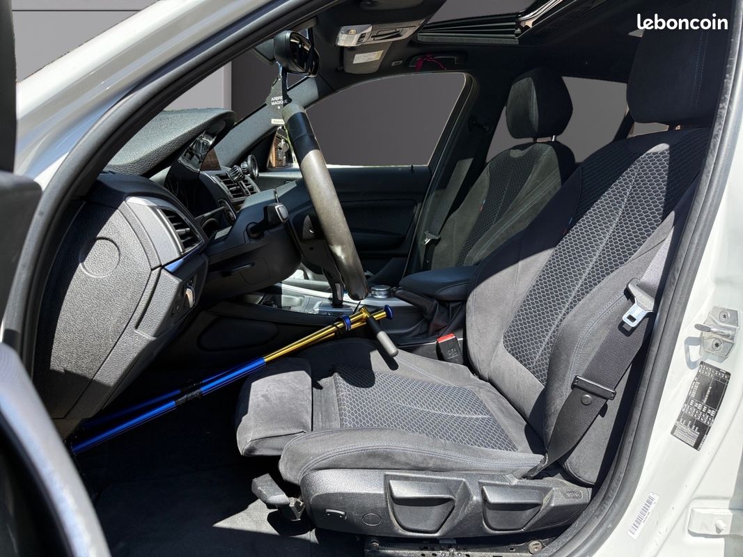 BMW SERIE 118D PACK M 150Ch - Garantie 12 mois (image 12)