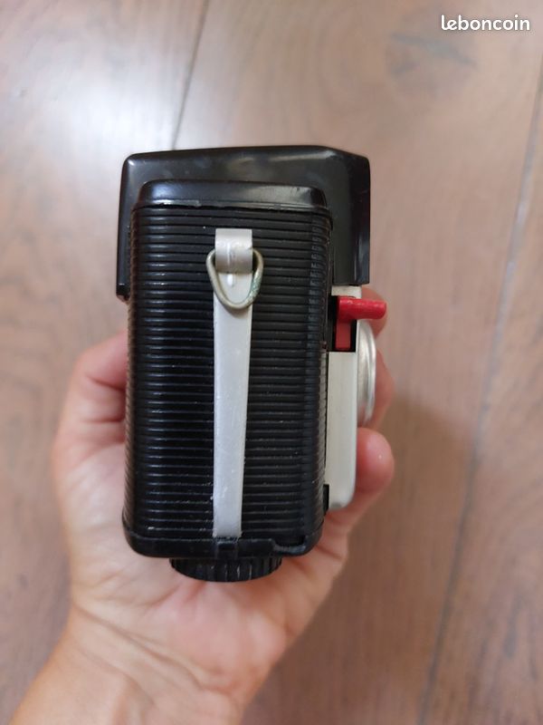 Appareil Photo Ancien Kodak Brownie STARLET II avec pellicule