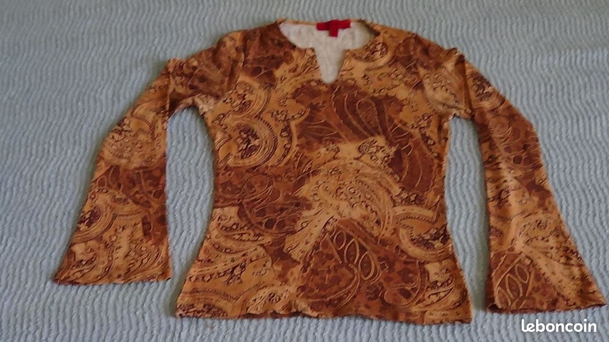 0v 08 T 38 M T-shirt moulant « Jennifer » (image 1)