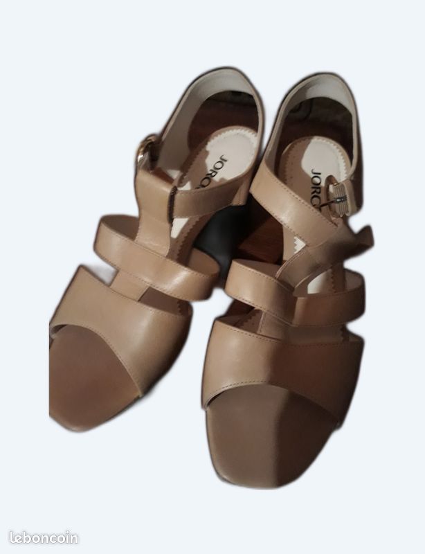 Chaussures en cuir (image 1)