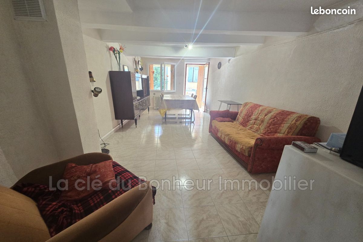 Maison 4 pièces 75 m² · à Puimoisson · 75 m² · 99 000 €