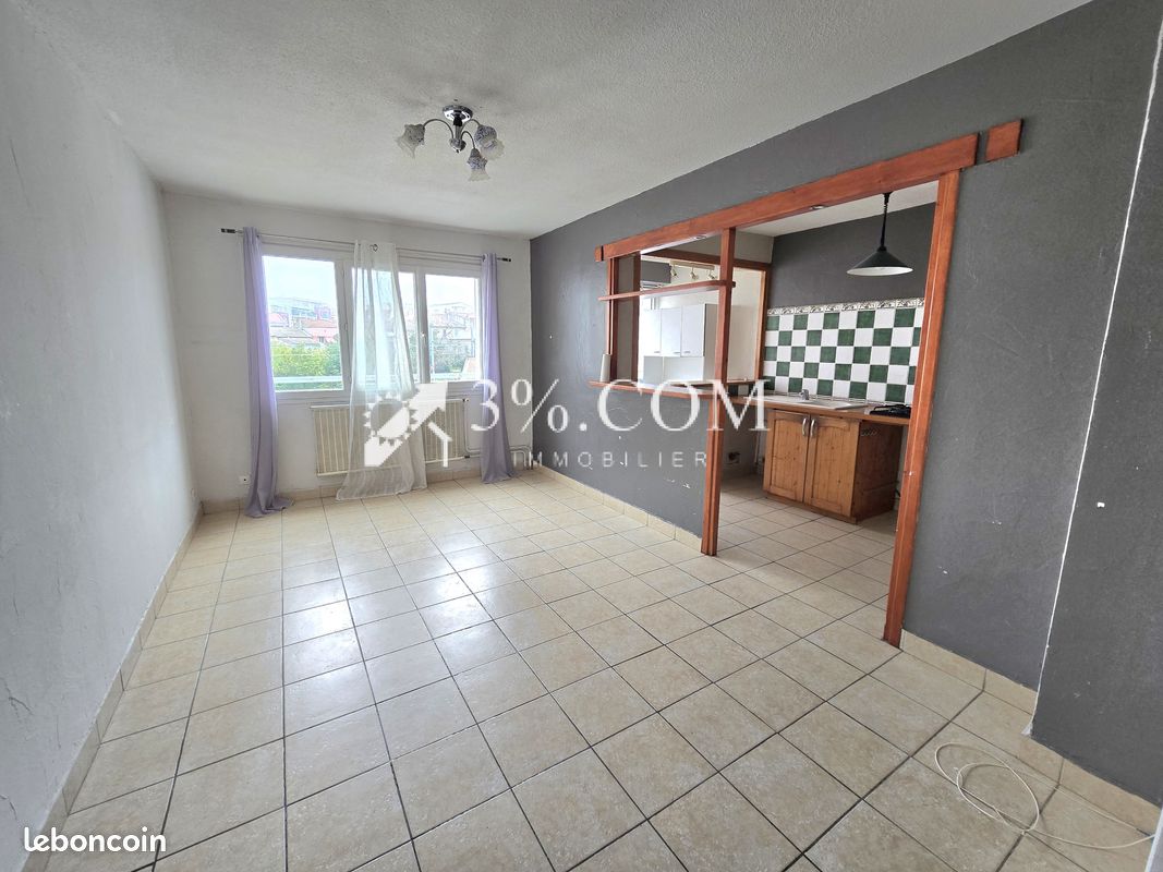 Appartement 3 pièces 53 m² · à Bourg-lès-Valence · 53 m² · 65 000 €