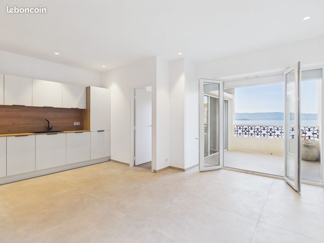 Appartement 3 pièces 68 m² · à Ajaccio · 68 m² · 1 250 €