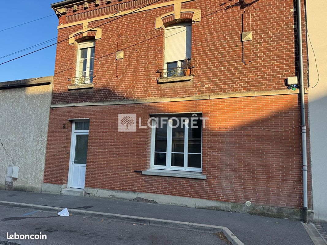 Appartement 1 pièce 39 m² · à Clermont · 39 m² · 595 €/mois