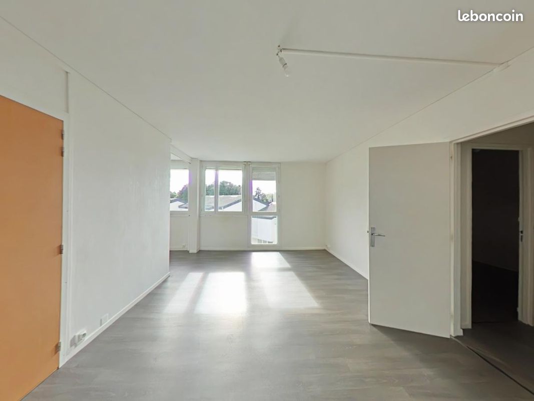 Appartement 4 pièces 73 m² · à Landivisiau · 73 m² · 588 €/mois