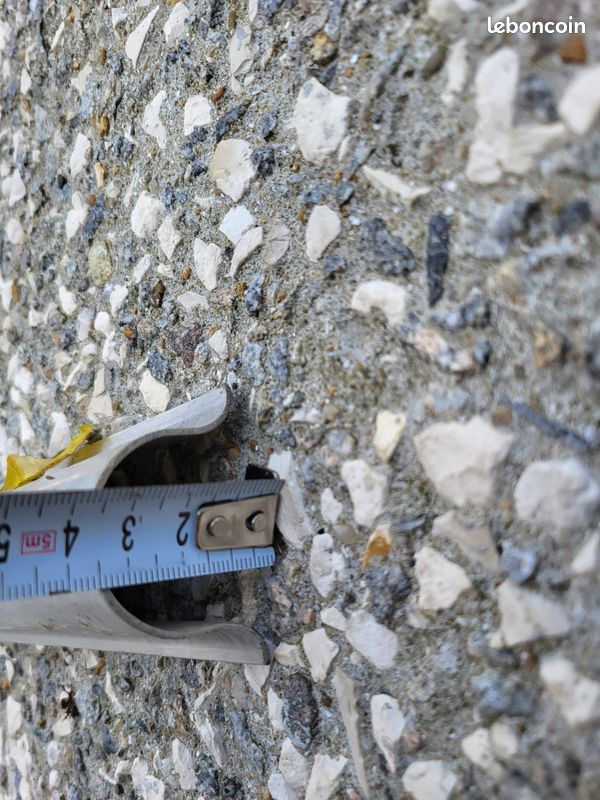 Colonne pour câble de terre ou autre (image 8)