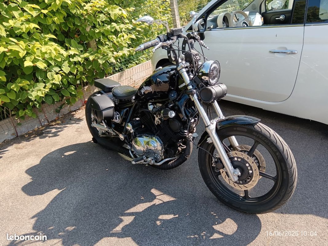 Virago 1000 1984 (image 1)