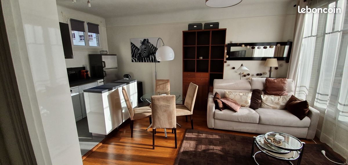 Appartement 2 pièces 44 m² · à Paris · 44 m² · 1 700 €/mois