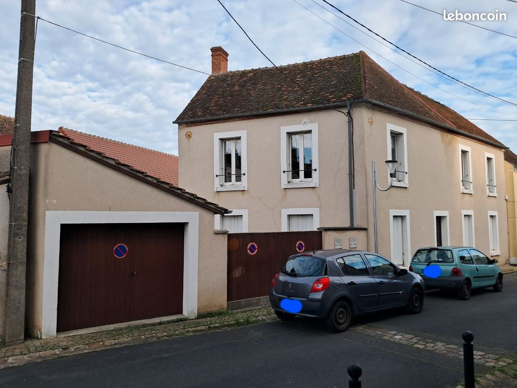 Appartement 2 pièces 140 m² · à Chabris · 140 m² · 160 000 €