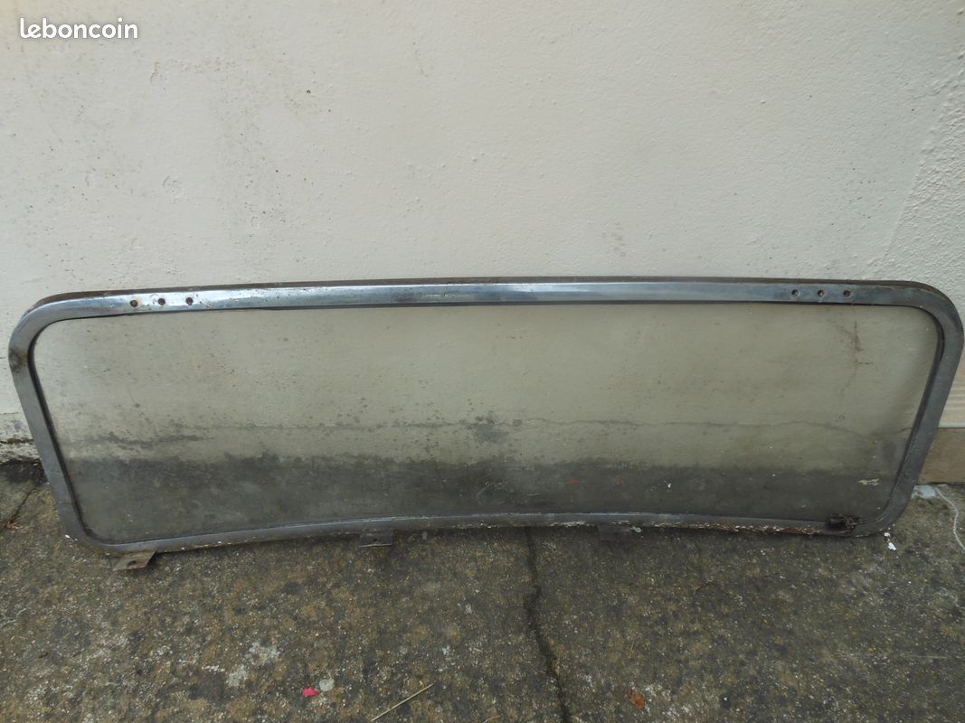Pare brise rétro - Équipement auto