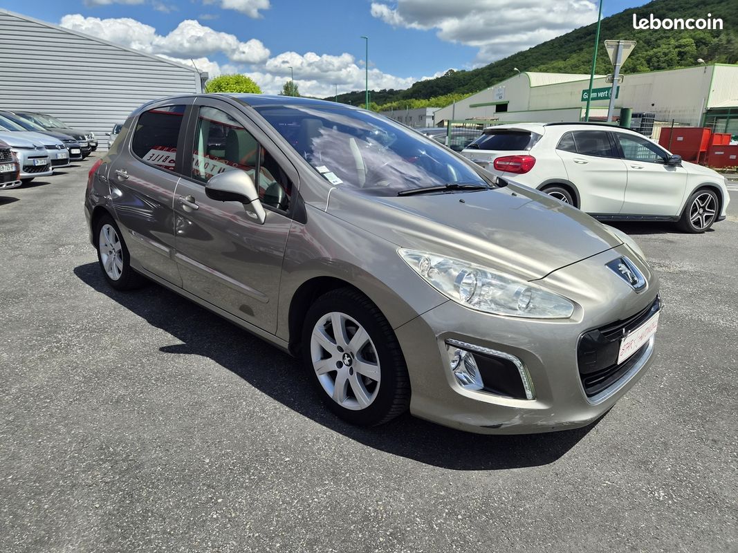 Peugeot 308 1.6 VTI 16V 120CH BVM5 ALLURE 5P (image 2)