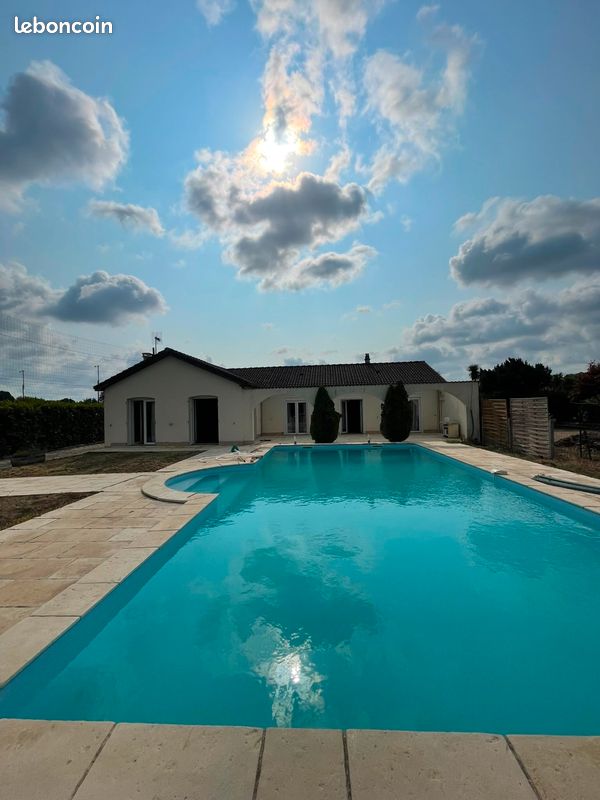 Maison 5 pièces 131 m² · à Pineuilh · 131 m² · 220 000 €