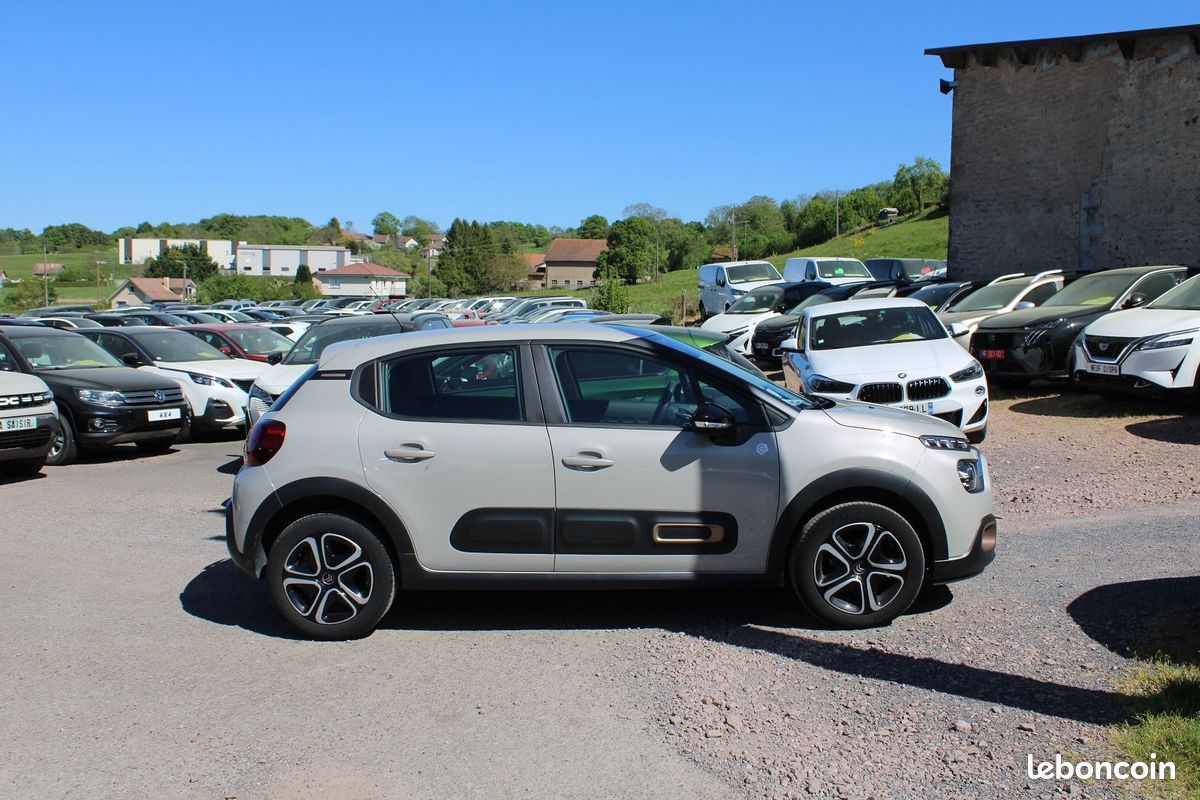 Citroen C3 PHASE 4 C-SERIES 83 CV ESSENCE GPS LINK USB BLUETOOTH RÉGULATEUR FULL LEDS CLIM AUTO (image 5)