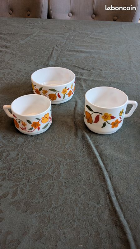 Tasses vintage (image 1)