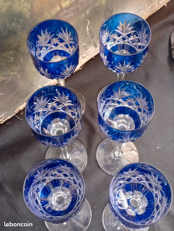 Ancien Verre à Vin Romain En Cristal Bleu Cobalt – Windsor, Fait Main (Bayern, 1900)