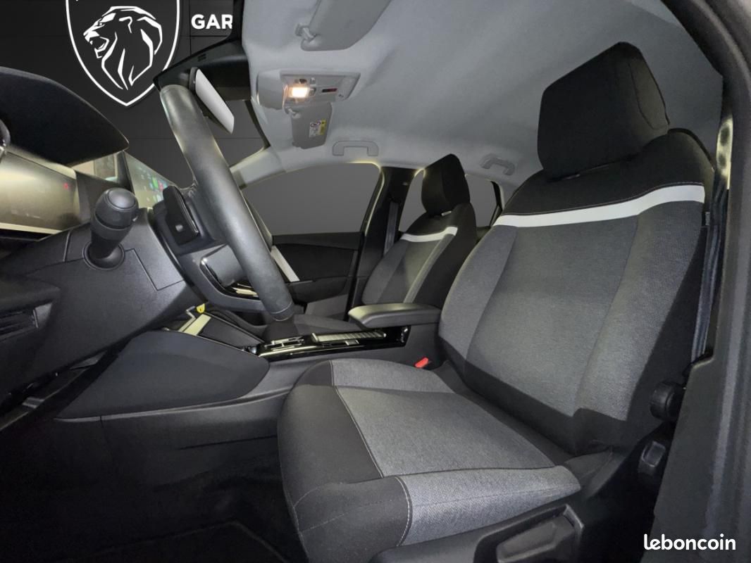 Citroën C4 III PureTech 130 S&S EAT8 Feel Pack (image 9)