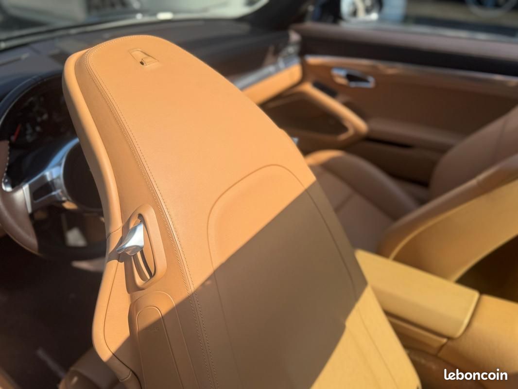 Porsche 911 TARGA 4 3.4i 350 PDK (image 11)