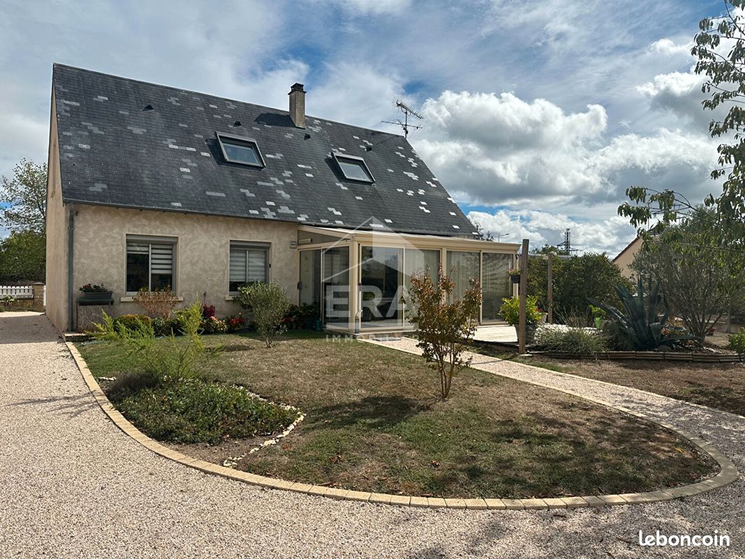 Maison 6 pièces 160 m² · à Châteauroux · 160 m² · 199 065 €