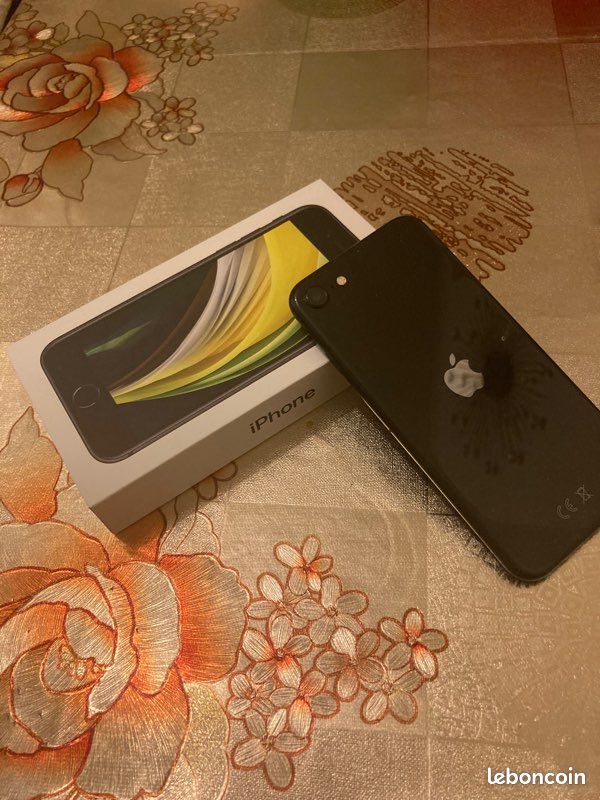 IPhone SE noir 128go (image 6)