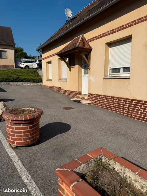 Appartement 3 pièces 85 m² · à Beauvais · 85 m² · 725 €