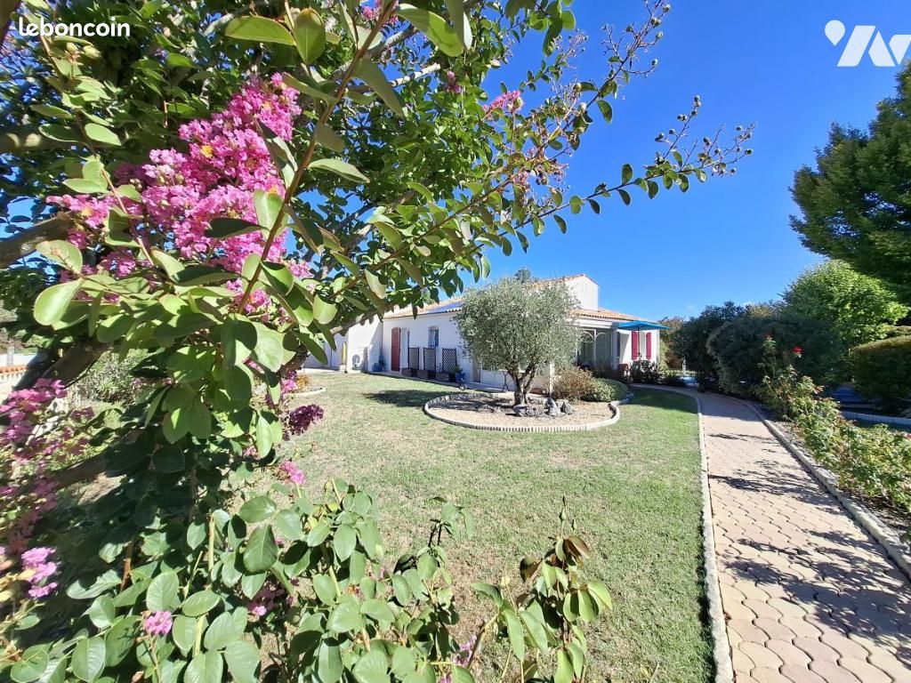 Maison 4 pièces 96 m² · à Chermignac · 96 m² · 251 808 €