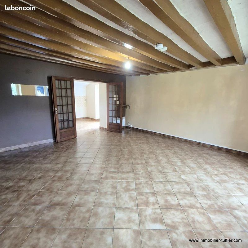 Maison 4 pièces 102 m² · à Savigné-l'Évêque · 102 m² · 178 800 €