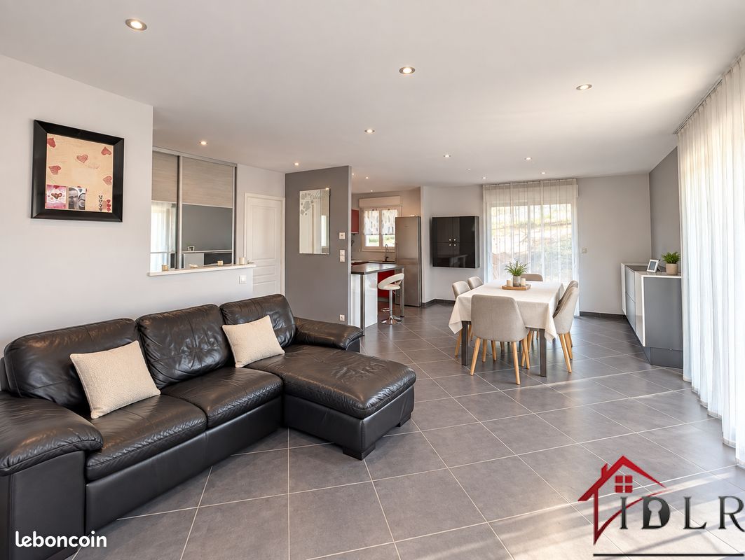Maison 4 pièces 93 m² (image 2)