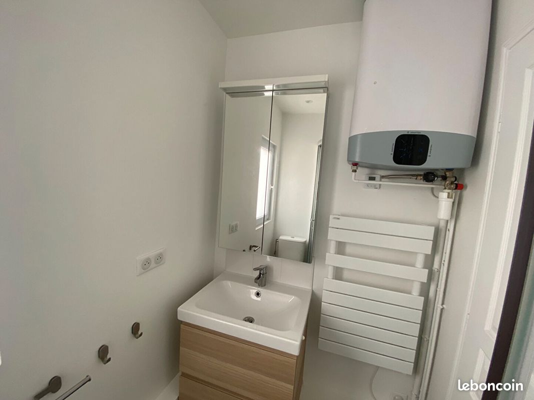 Appartement a louer levallois-perret - 1 pièce(s) - 13 m2 - Surfyn