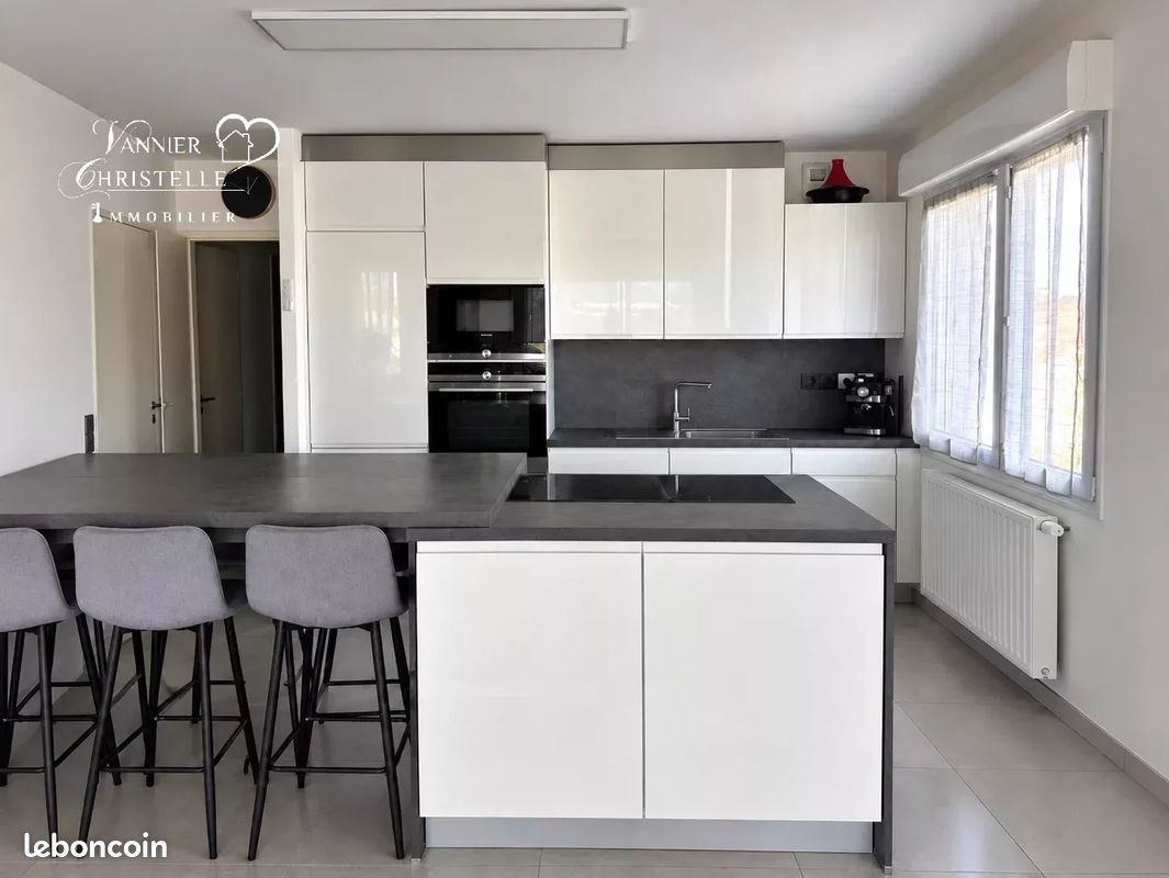 Appartement 3 pièces 75 m² · à Thonon-les-Bains · 74,5 m² · 349 000 €