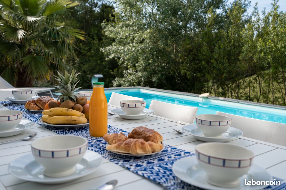 🤩 PROMO JUILLET ⎯ GUÉTHARY ⎯ VILLA BEHERENA 16pers. Piscine, jardin, 600m de l'Océan (image 3)